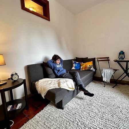 Lovely 2 Bedroom In San Gimignano Historic Center ภายนอก รูปภาพ