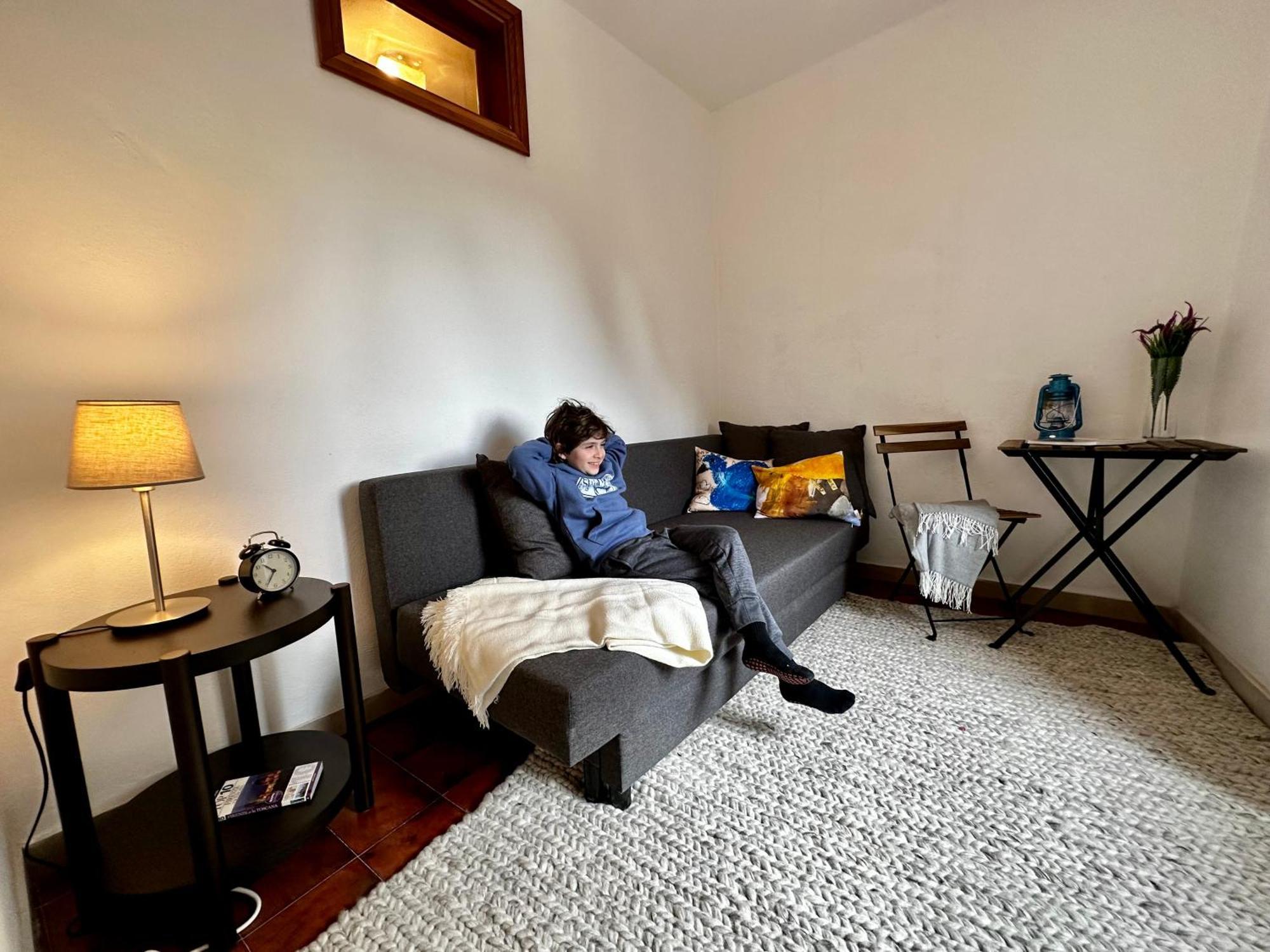 Lovely 2 Bedroom In San Gimignano Historic Center ภายนอก รูปภาพ